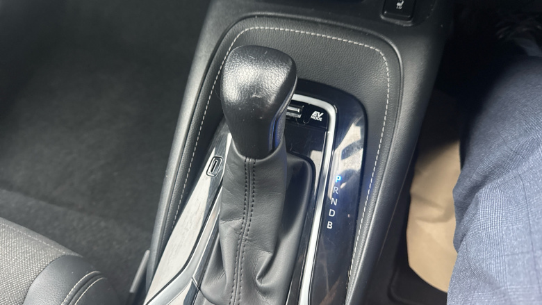 Toyota Corolla 1.8 VVT-i Hybrid Design 5dr CVT Hybrid Hatchback